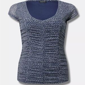 Torrid Shirred Scoop Top size 3